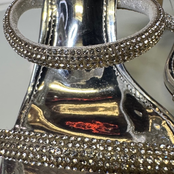 Crystal encrusted straps Elegant Silver Strappy Heels - Picture 5 of 7